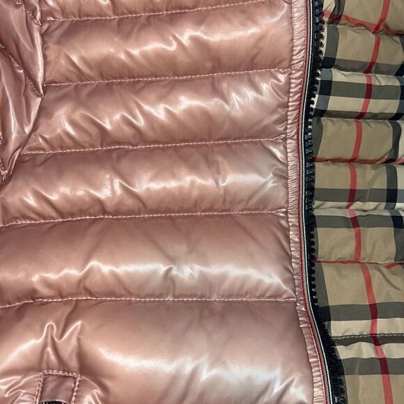 Burberry girls down puffer jacket - Picture 3 of 7
